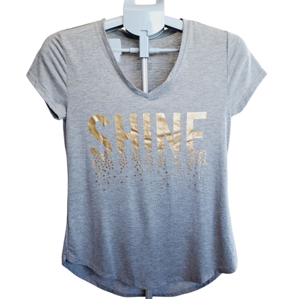 Women's Holiday Gray Fitted T-Shirt with Gold Reflective Shine Apt. 9 Size Small